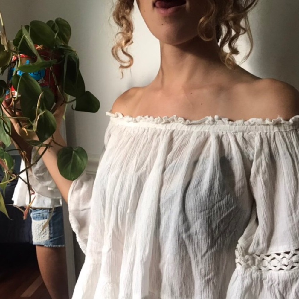 Zara Off-Shoulder Top